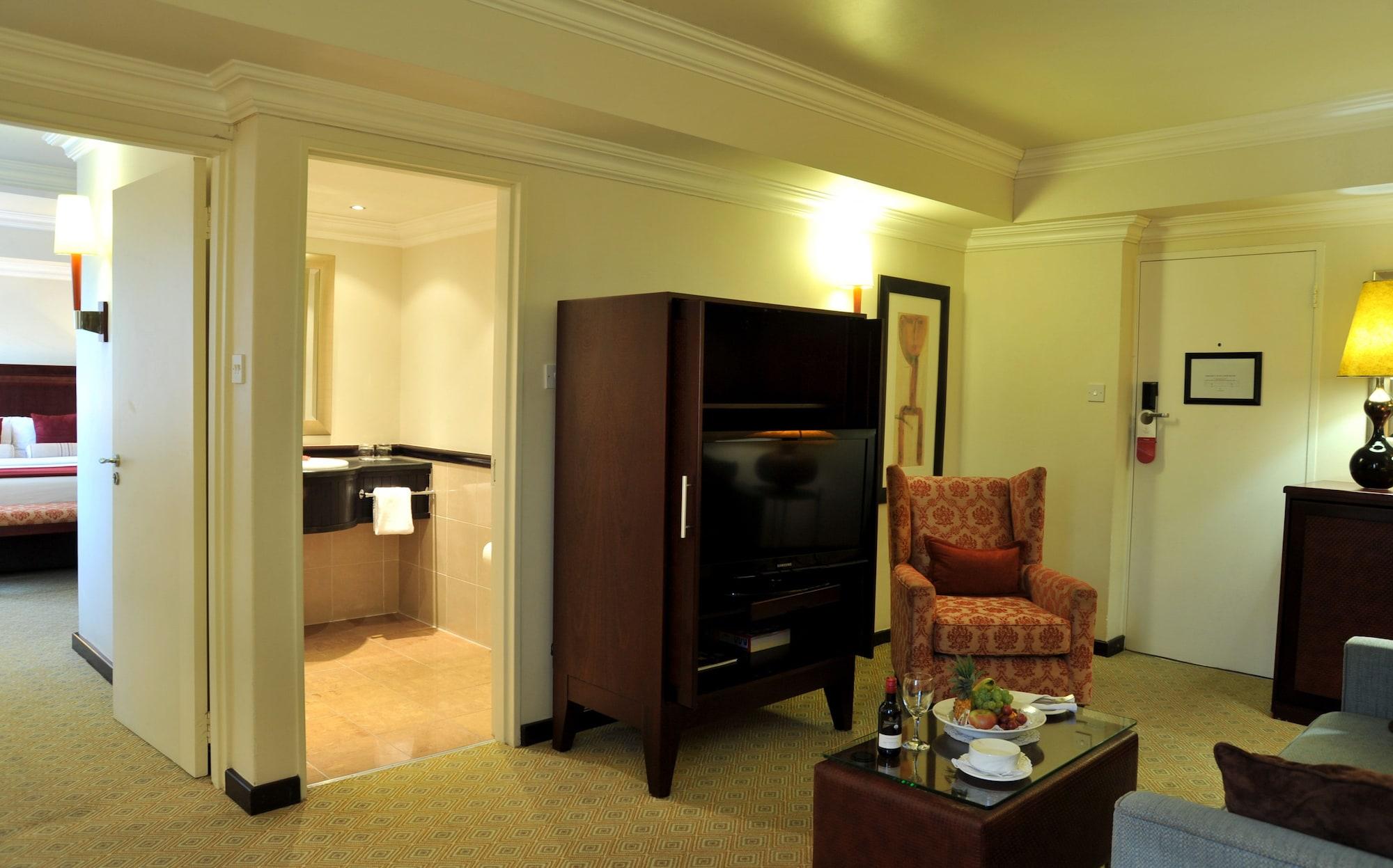 Cresta President Hotel Gaborone Esterno foto