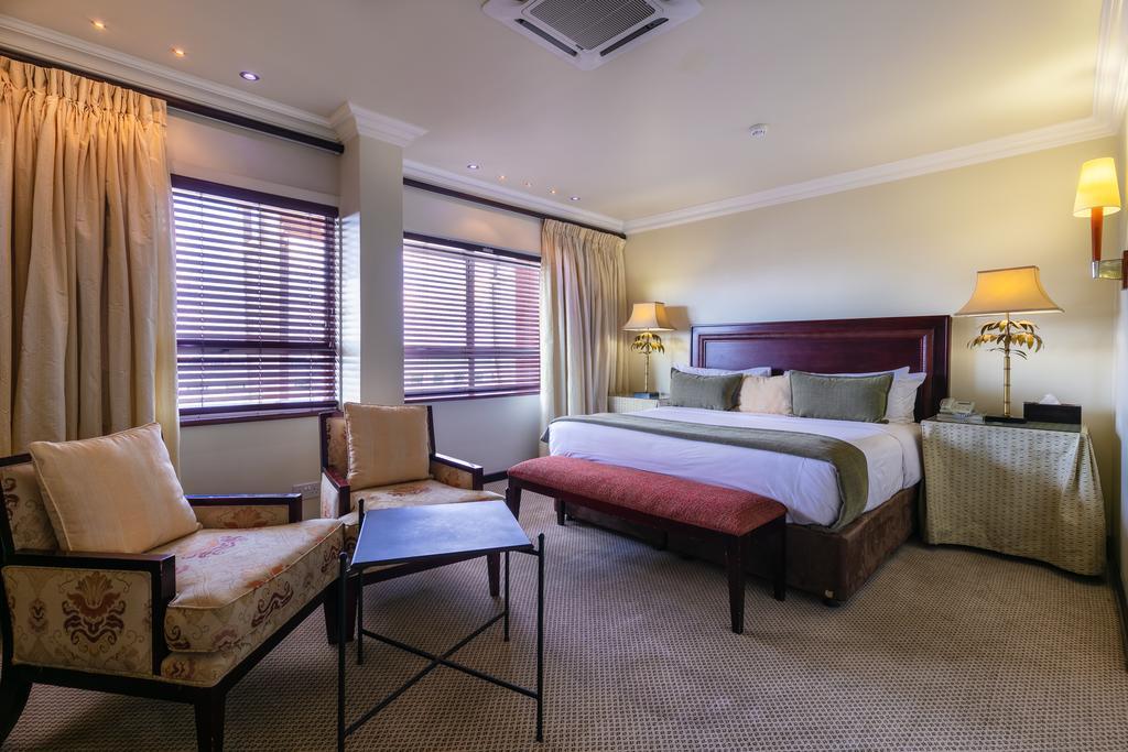 Cresta President Hotel Gaborone Esterno foto
