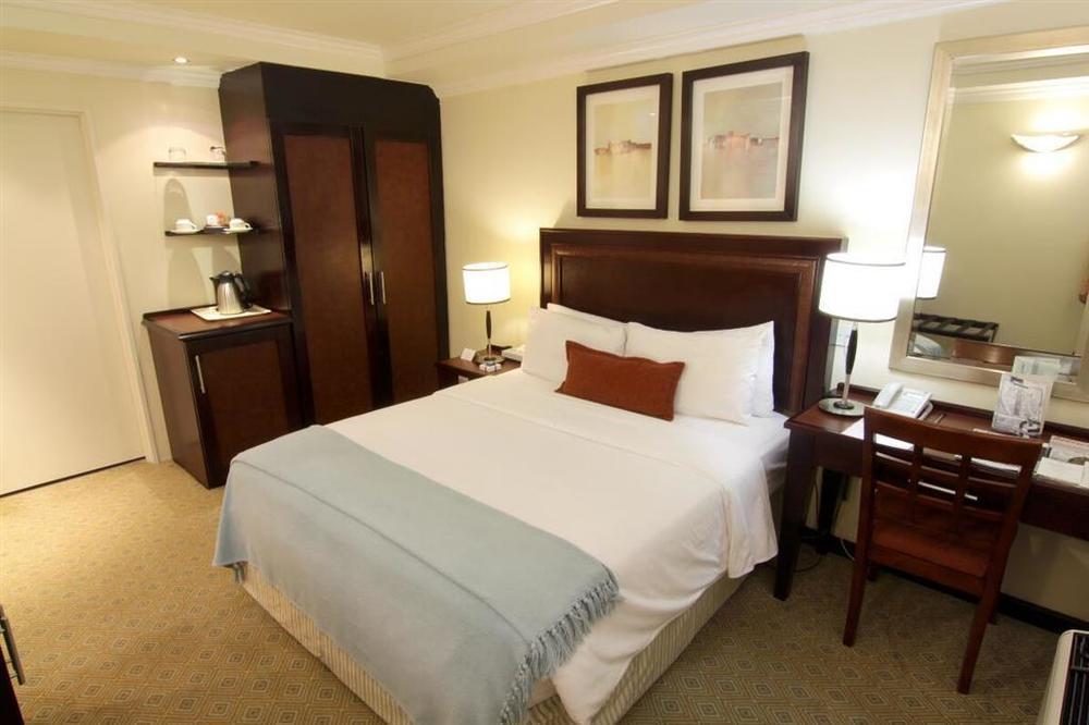 Cresta President Hotel Gaborone Camera foto